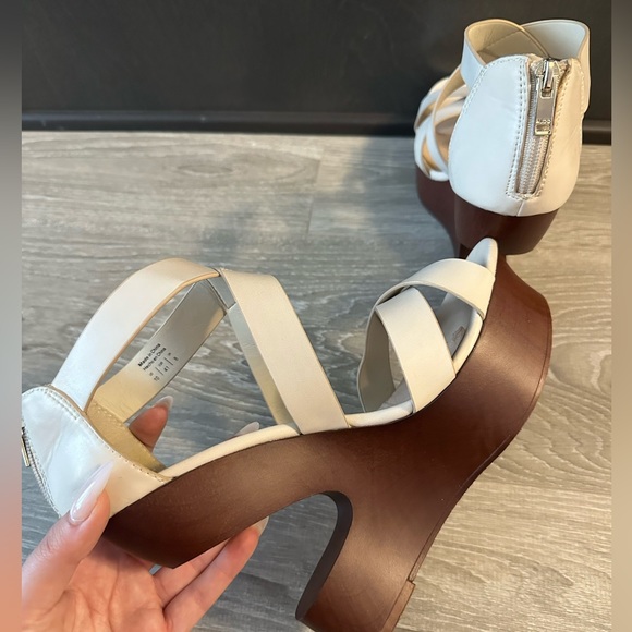 Aldo Wooden Wedge Heels - Picture 4 of 6